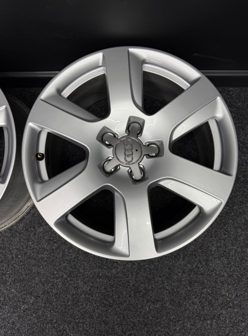 Alu Audi 5x112 17” 4G0601025L - 2