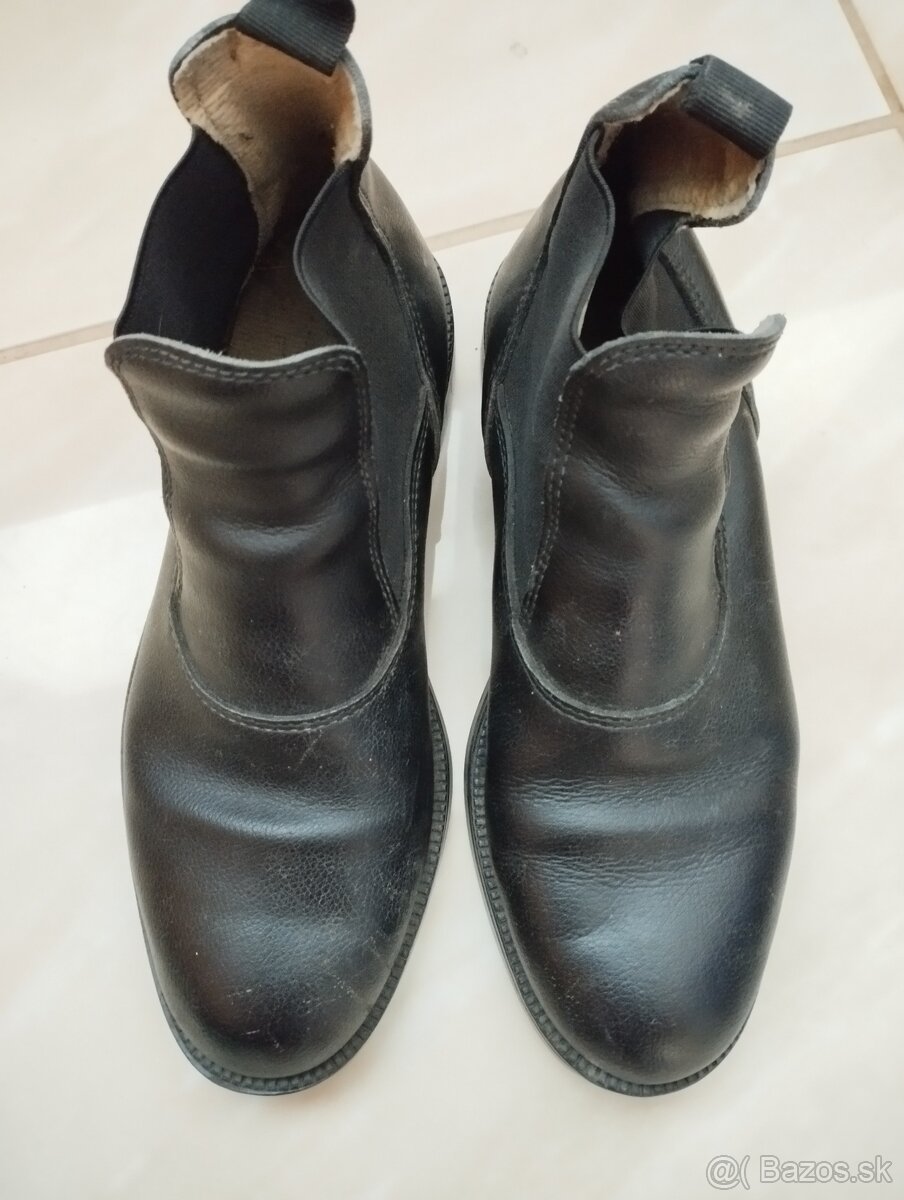 3 x Jazdecké perka - 2