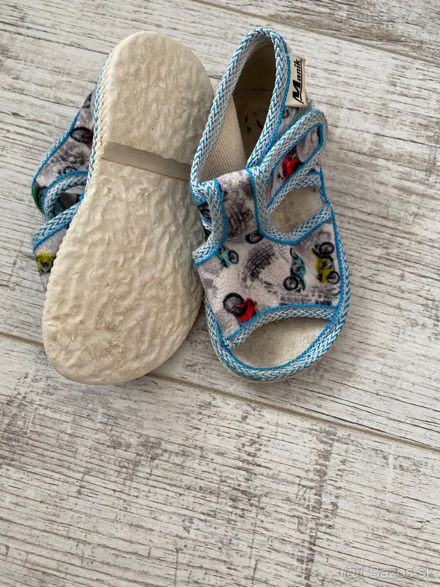 Papučky pre chlapca, gumáky - 2