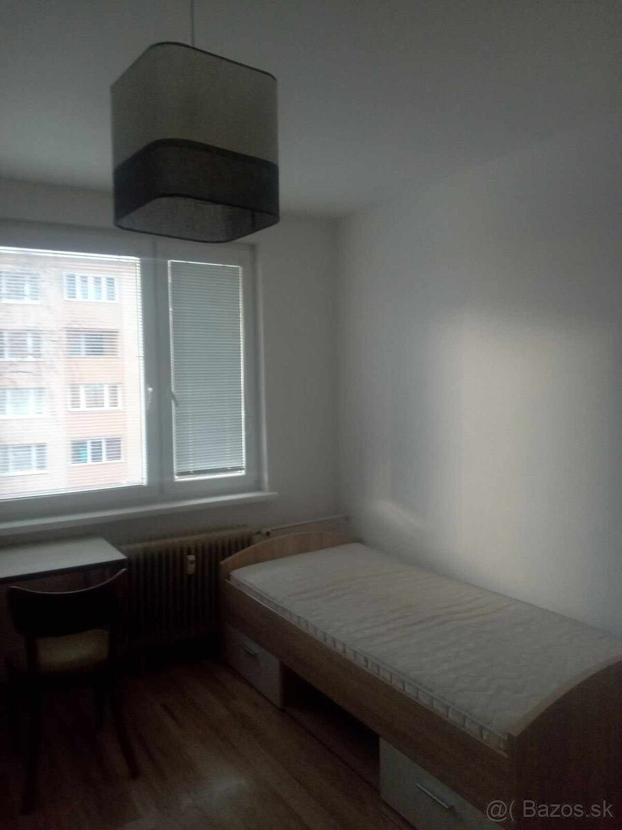 Na prenájom garsónka Prievidza - 2