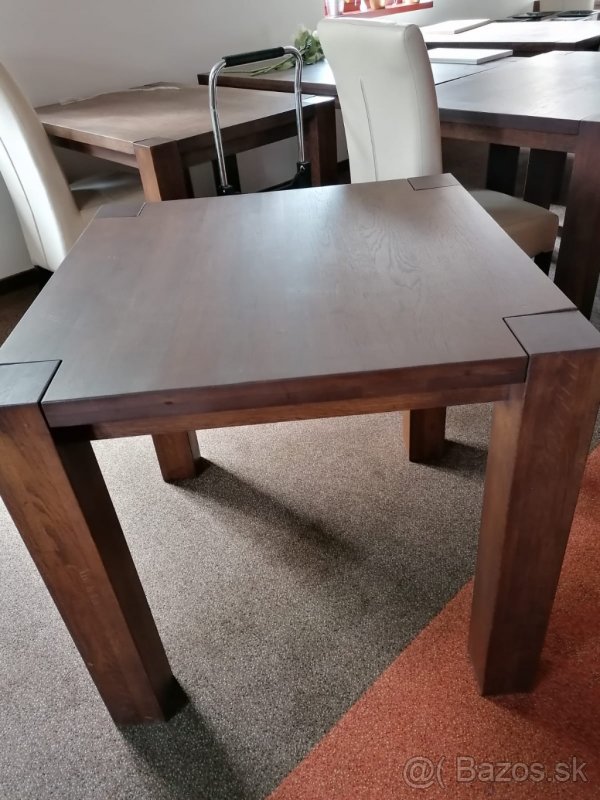 Jedalensky dreveny stol dubovy - masiv - 2