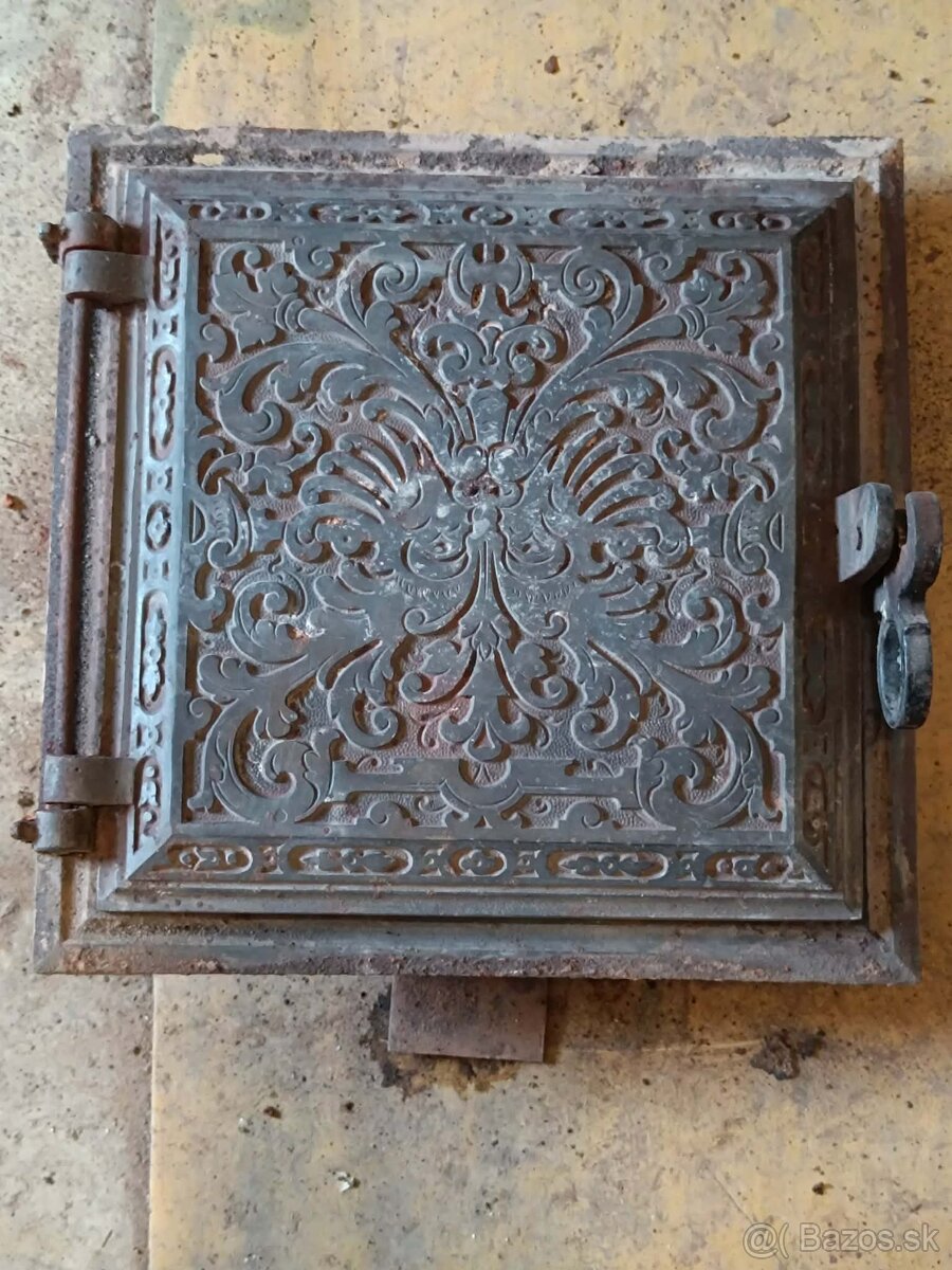 Starožitné dvierka na pec - 2