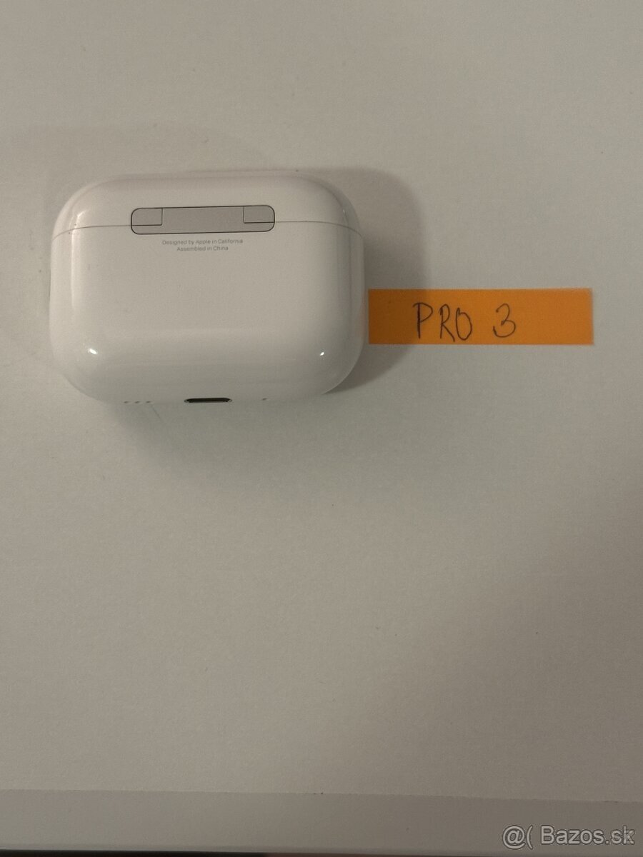 AirPods Pro 3 case NEW - 2