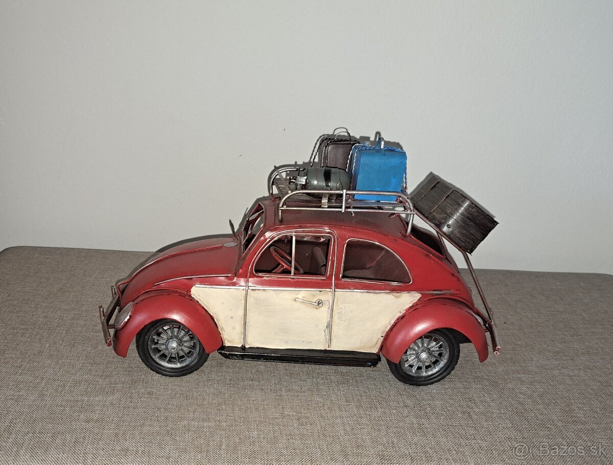 model Volkswagen Beetle - 2