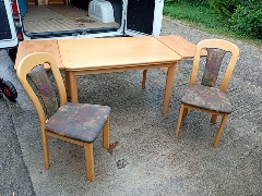 Roztahovaci stôl+2 stoličky - 2