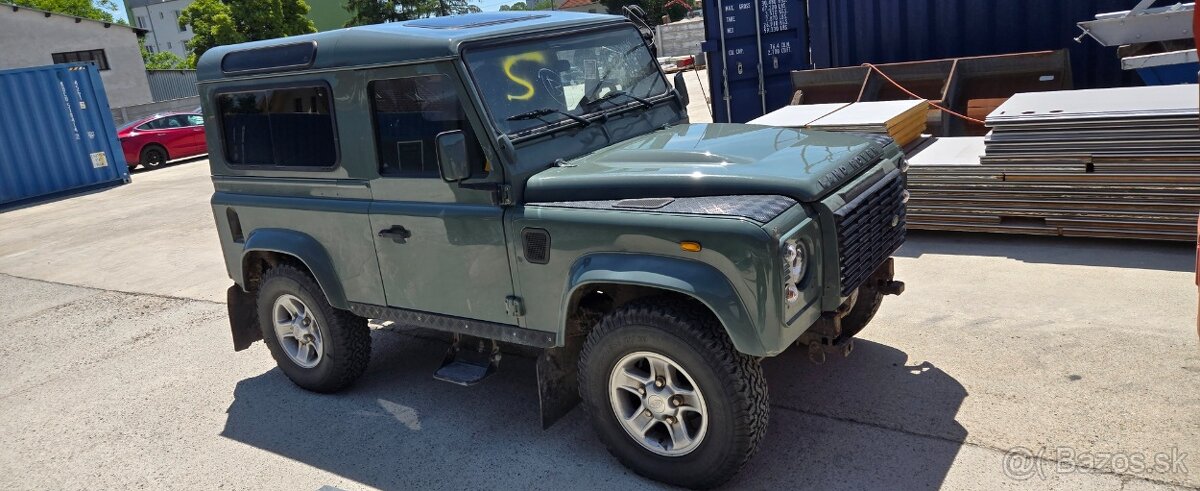 Land Rover Defender 2,2 PUMA 4/2013 - 2