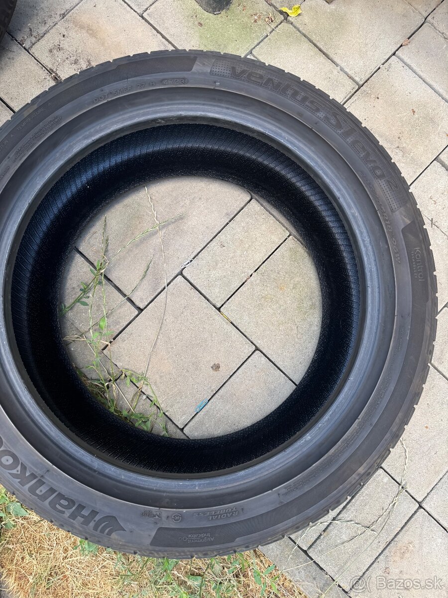 245/45 R18 letne pneu Hankook - 2