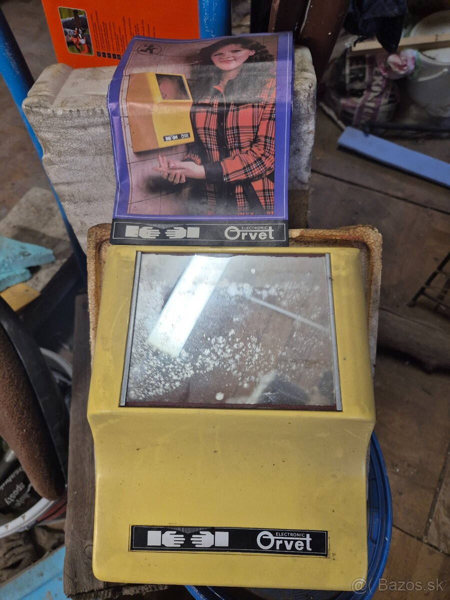 Retro sušič na ruky - 2