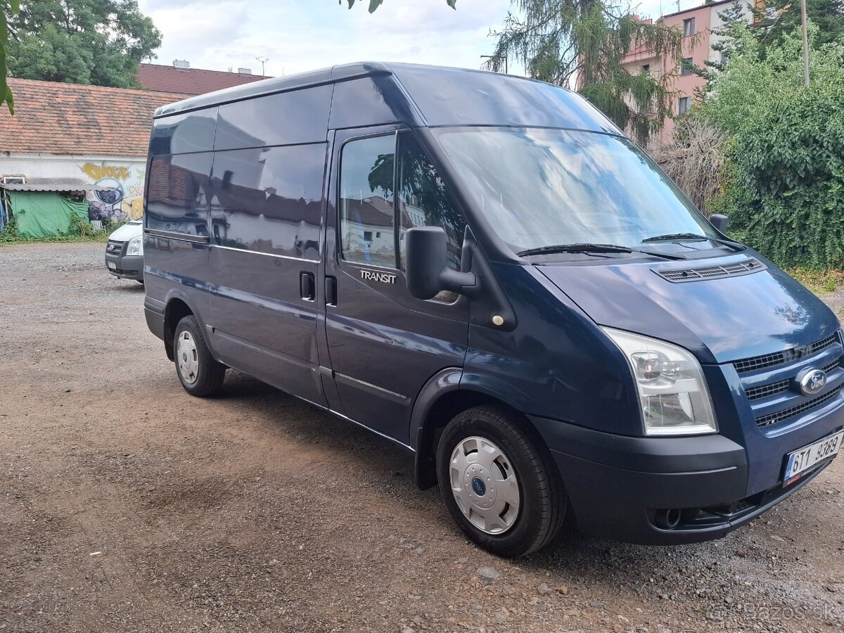 Ford Transit obytná dodávka - 2