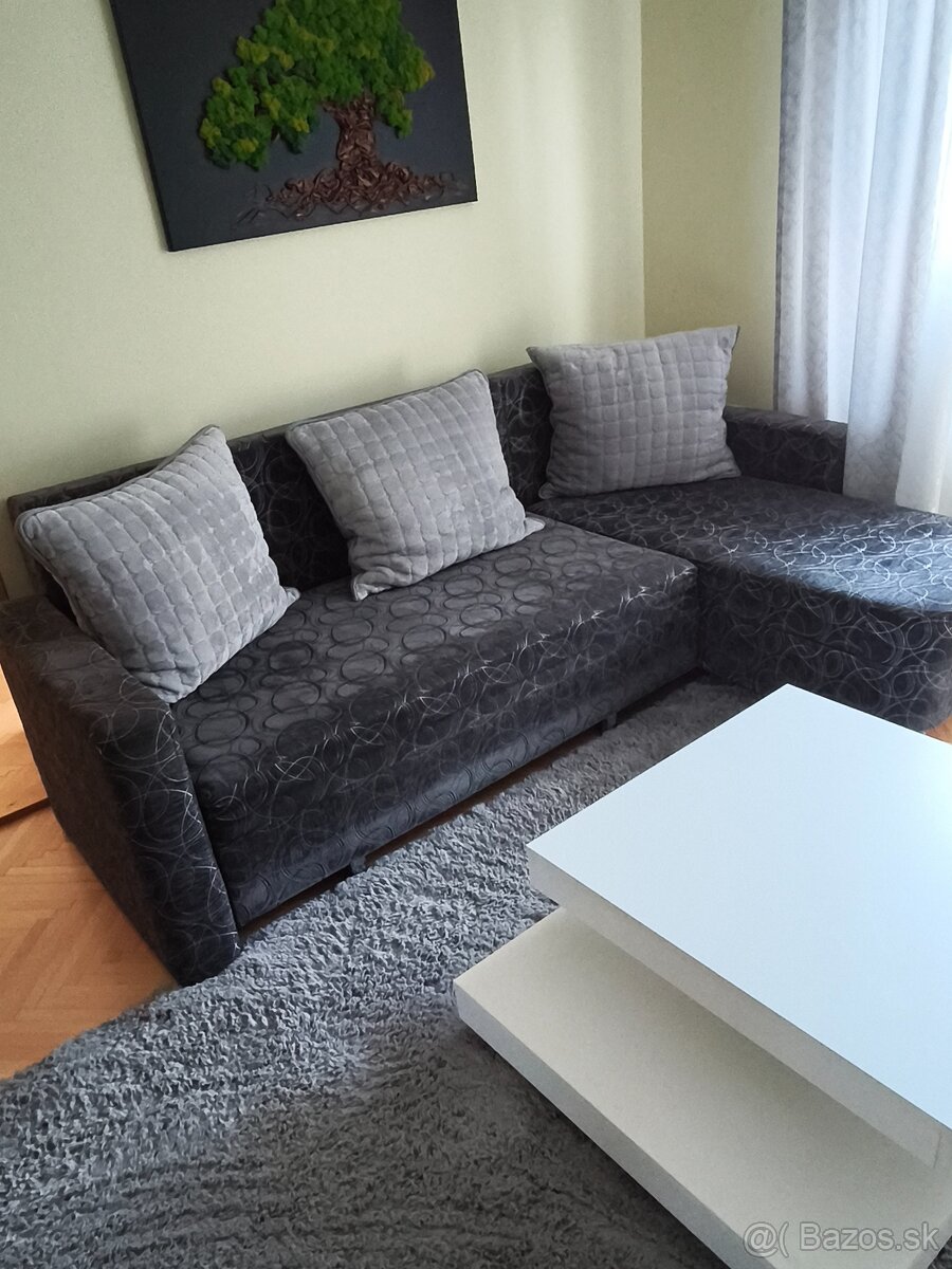 Roztahovaci gauč - 2