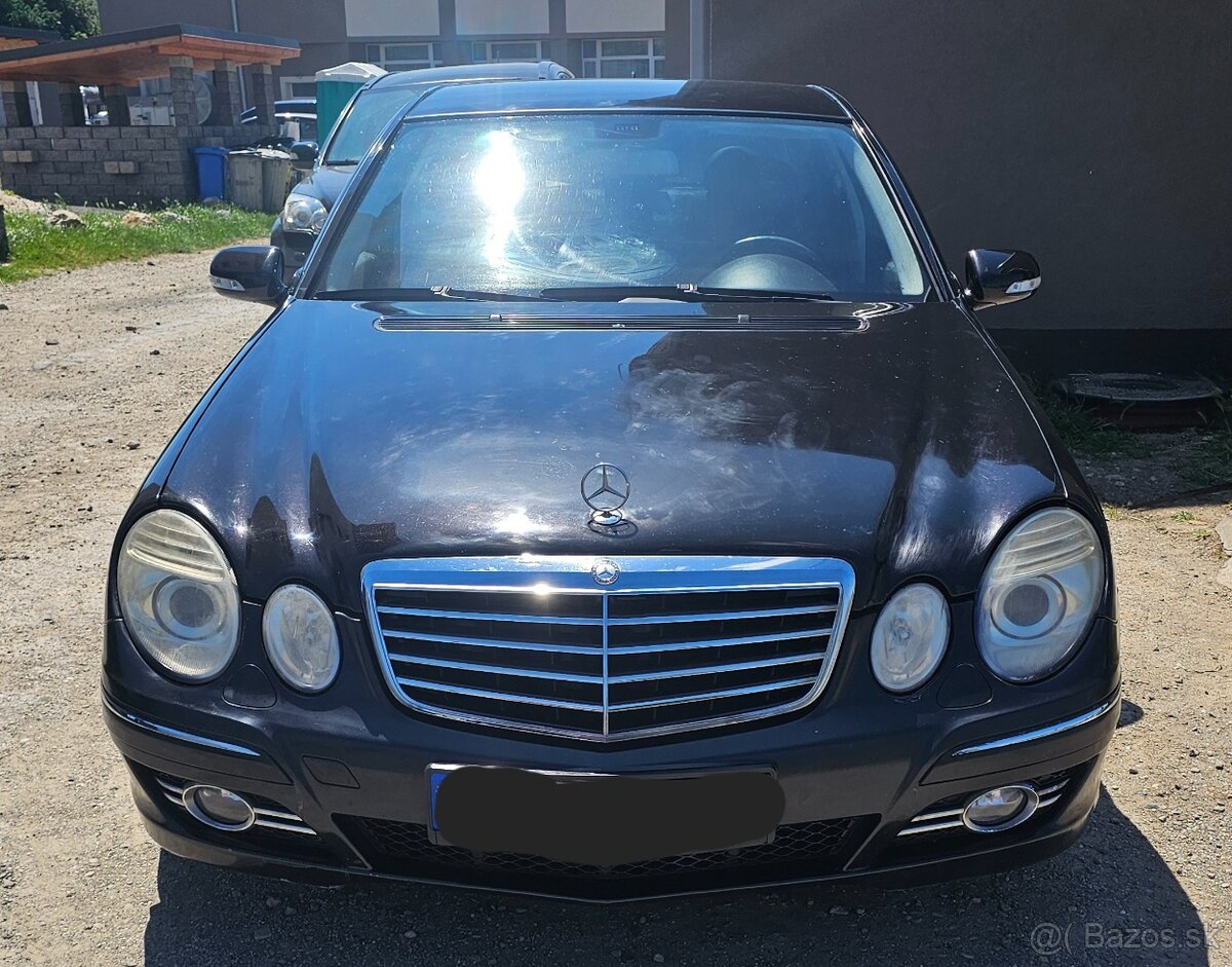 MERCEDES W211,E220CDI,125KW ROK 2008 - 2
