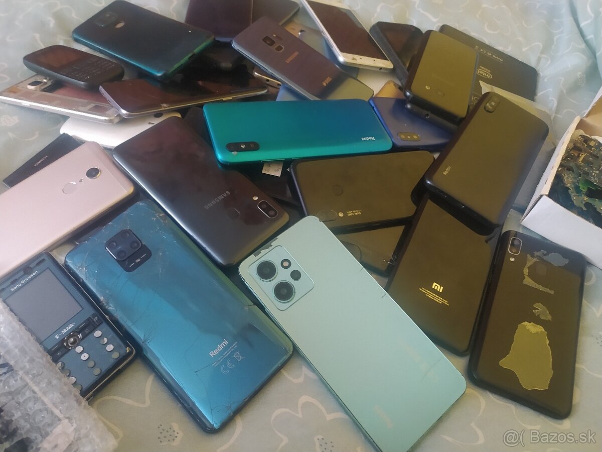 Predám mobily ná náhradné diely - 2