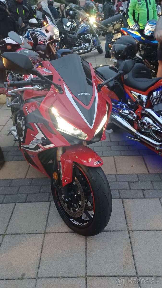 Honda cbr 650r - 2