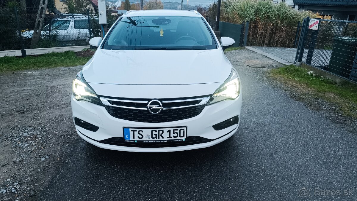 Opel Astra K 1.6d 136ps Innovation full LED - 2