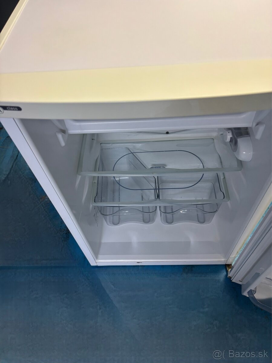 Chladnicka whirpool - 2