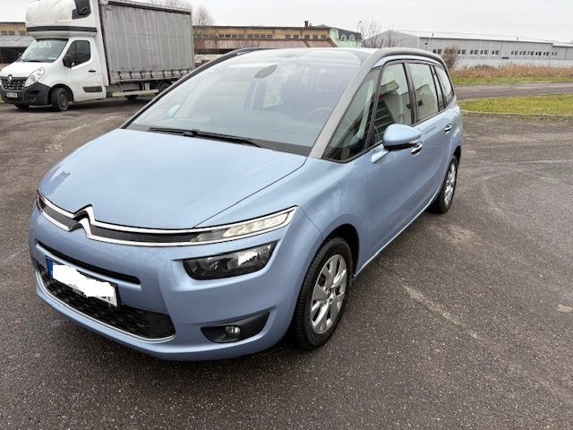 Predám Citroën C4 Grand Picasso eHDi 115 7 miestne - 2