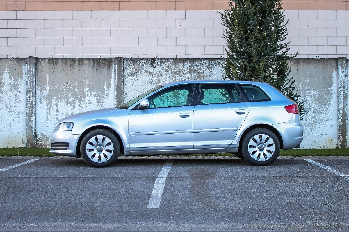 Audi A3 Sportback 1.6 Ambition - 2