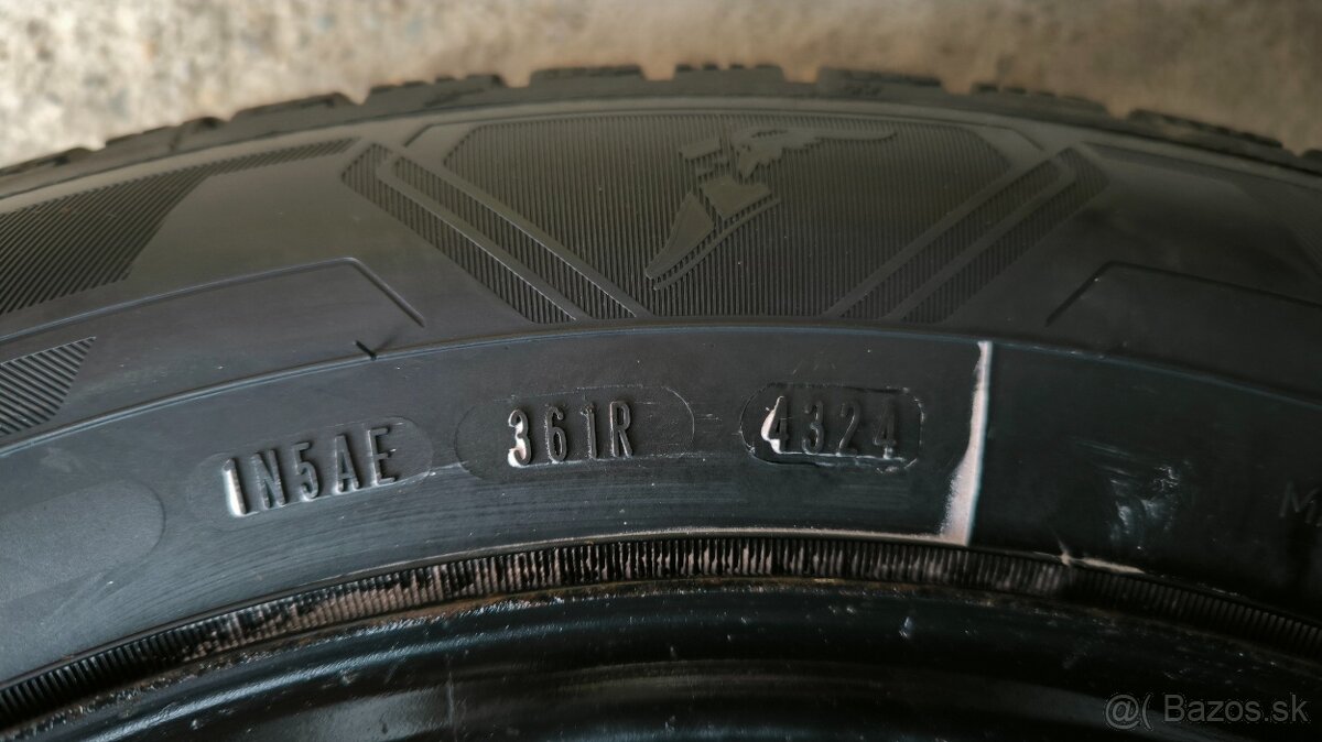 Disky+pneu goodyear ultragrip performance 3 195/65 r15 - 2