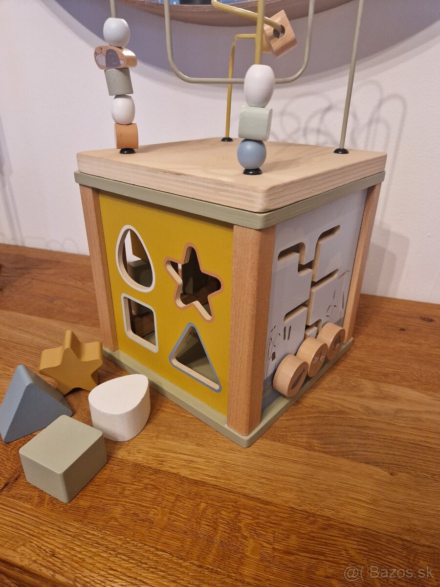 Activity cube - drevena hracka - 2