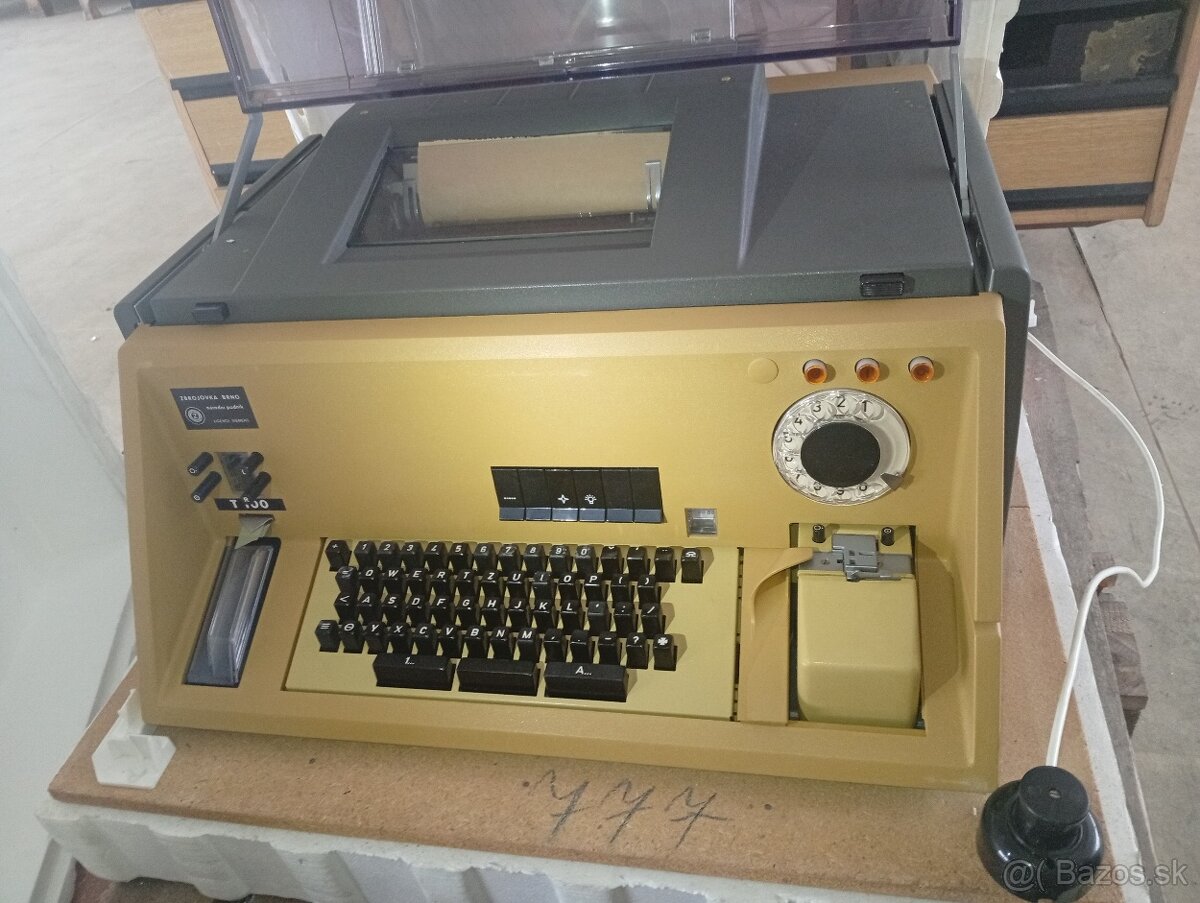 Predám telegrafný písací stroj T 100 - 2