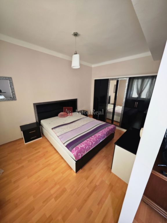 Prenájom: 2 izbový byt centrum Národná ul. 64m2 - 2