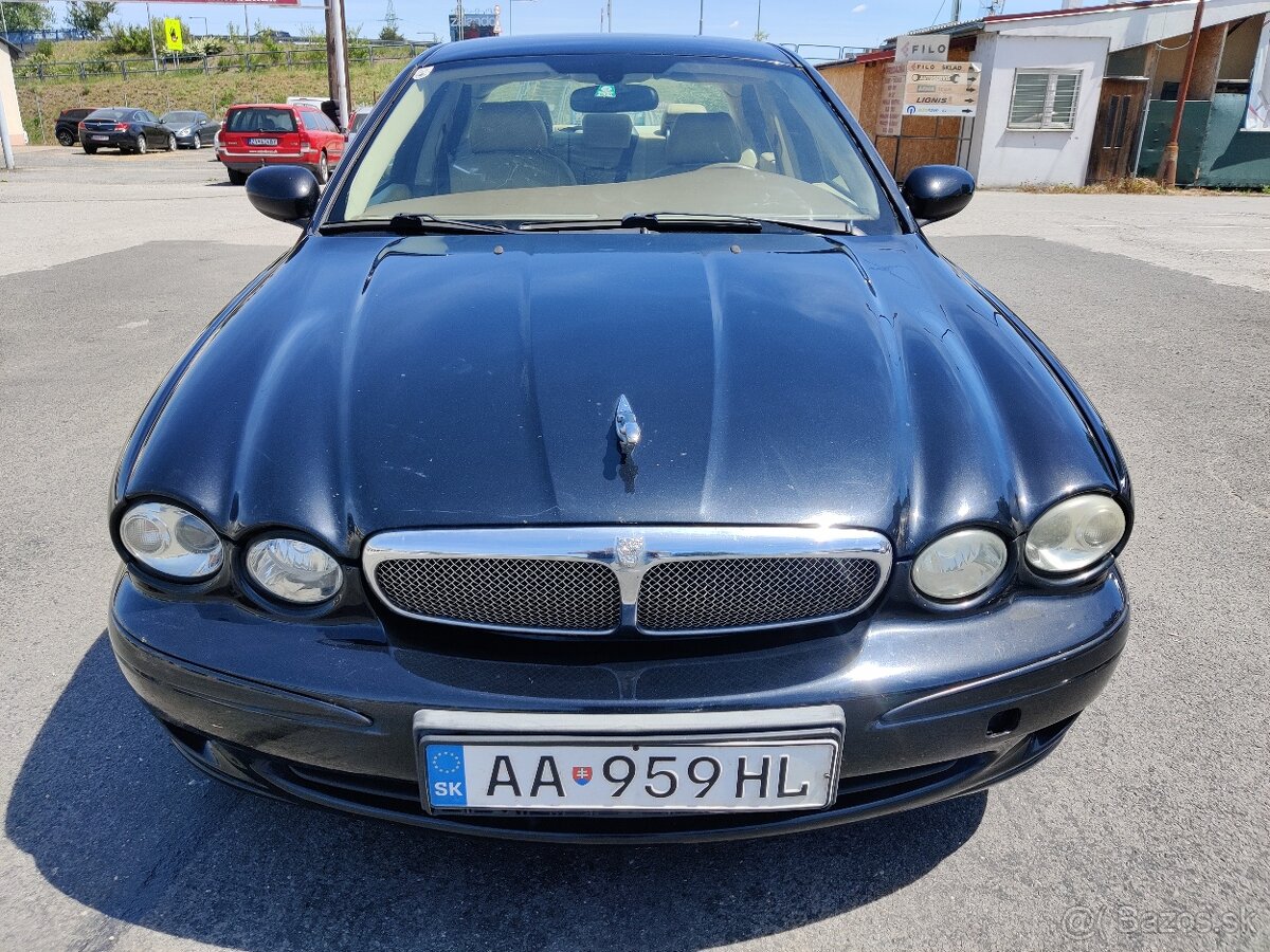 Jaguar X - 2