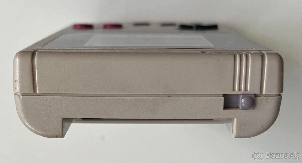 GameBoy DMG-01 - 2