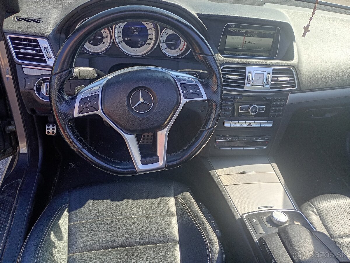 Predám Mercedes E250 Cabrio model w212 ročník 2014 - 2