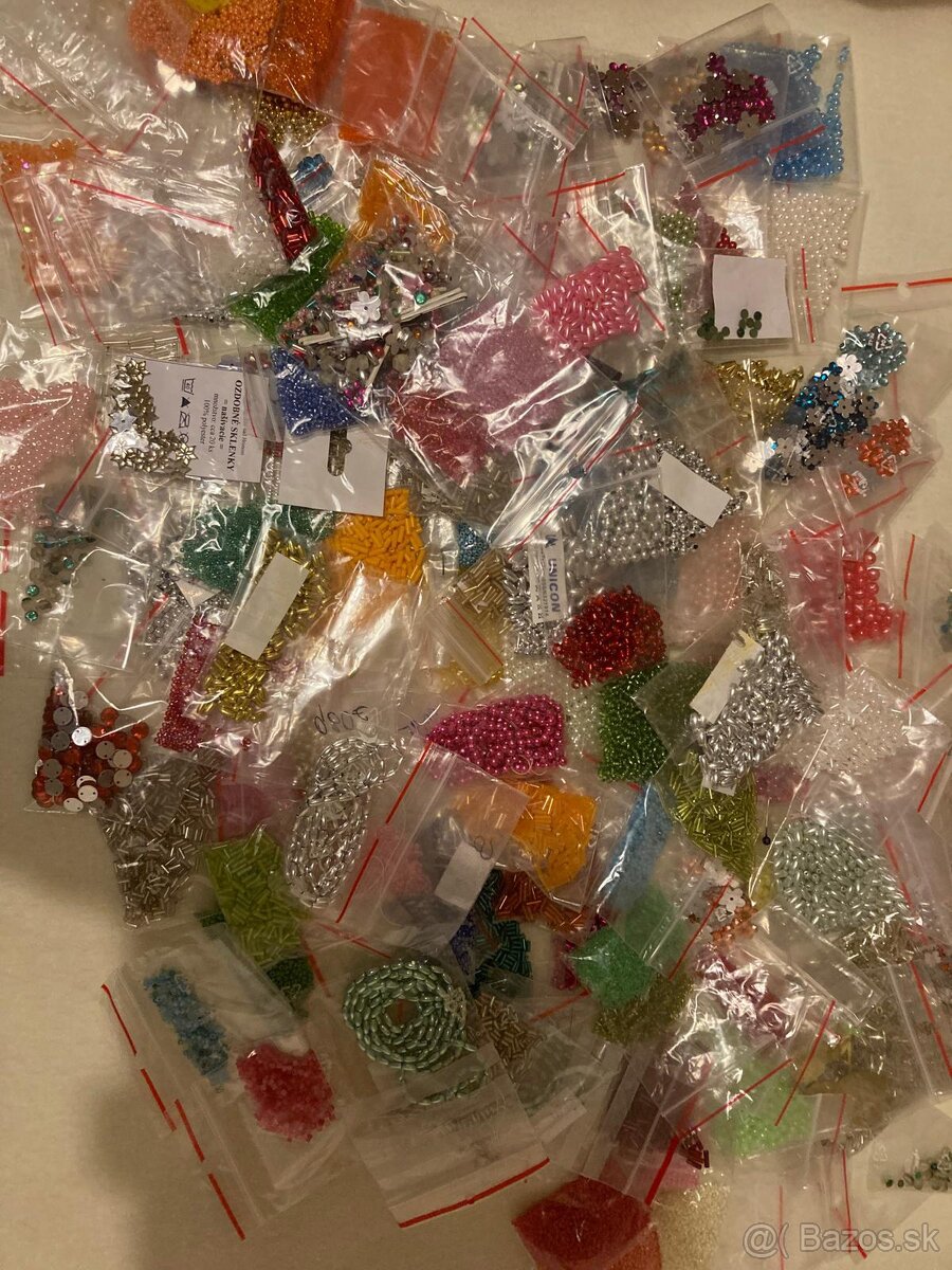 Korálky na čepce - 2