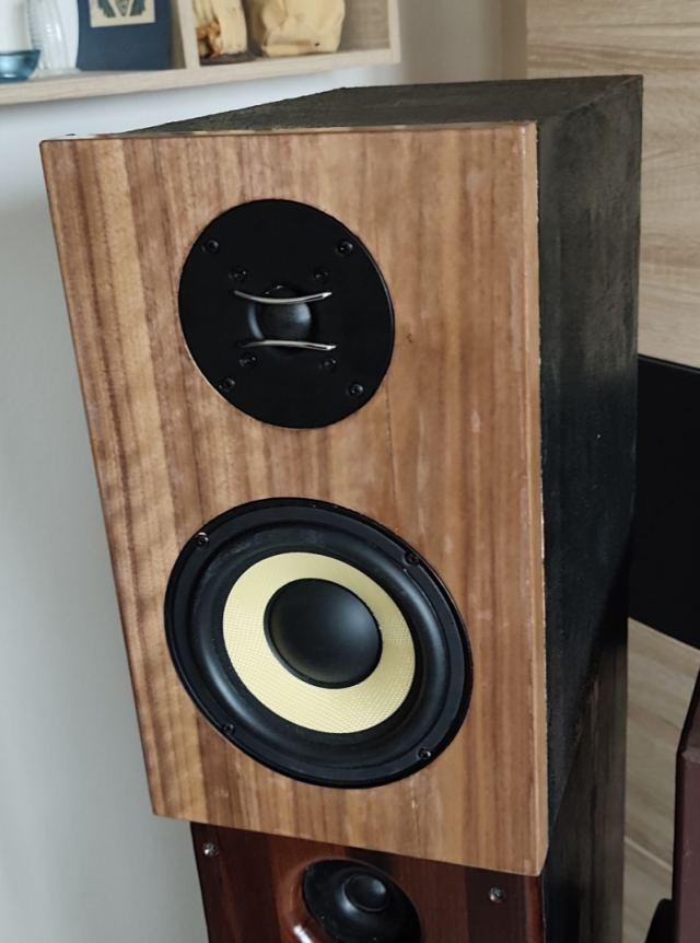 -- Predám reproduktory Dexon -- - 2