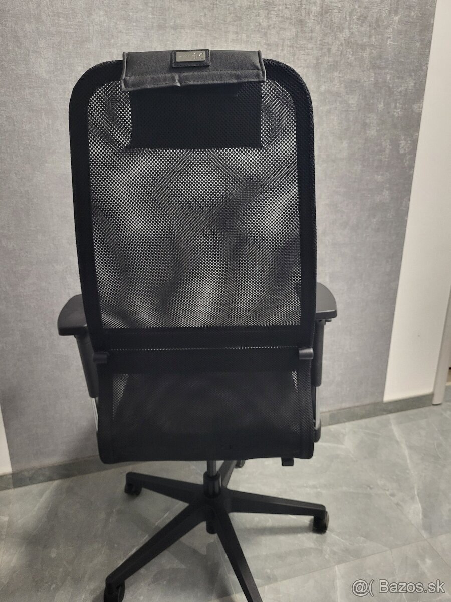 Kancelárska stolička - 2
