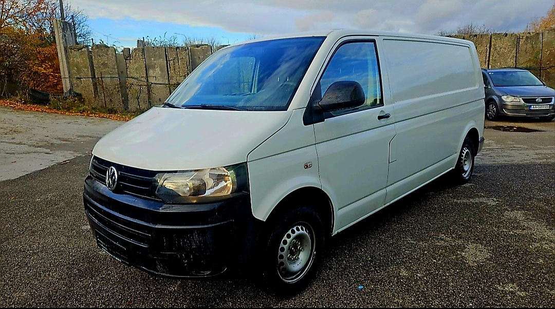VW TRANSPORTER T5 - PREDAJ AJ NA SPLÁTKY - 2