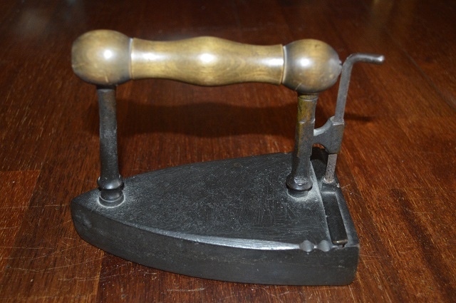 predam - krasna starozitna zehlicka - 2