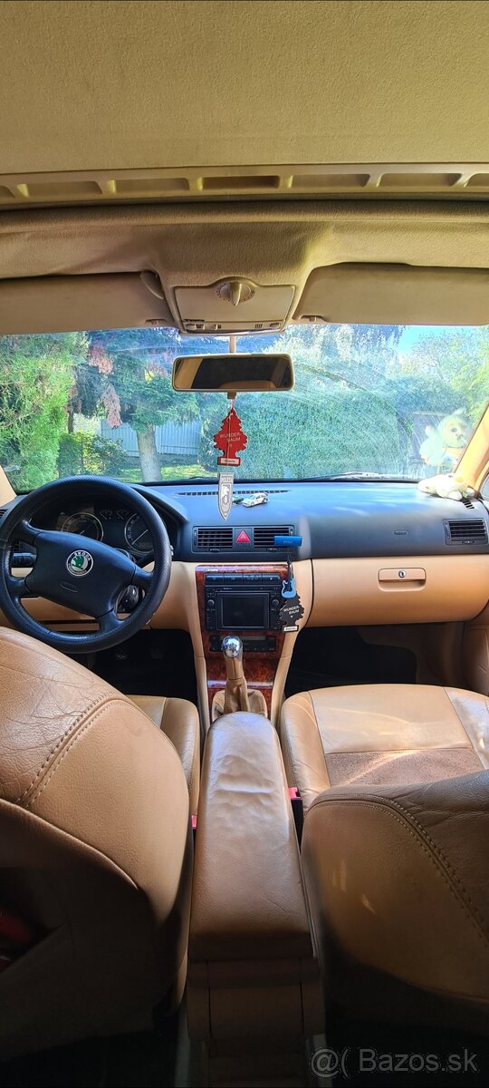 Škoda Octavia 1 combi Laurin&Klement - 2