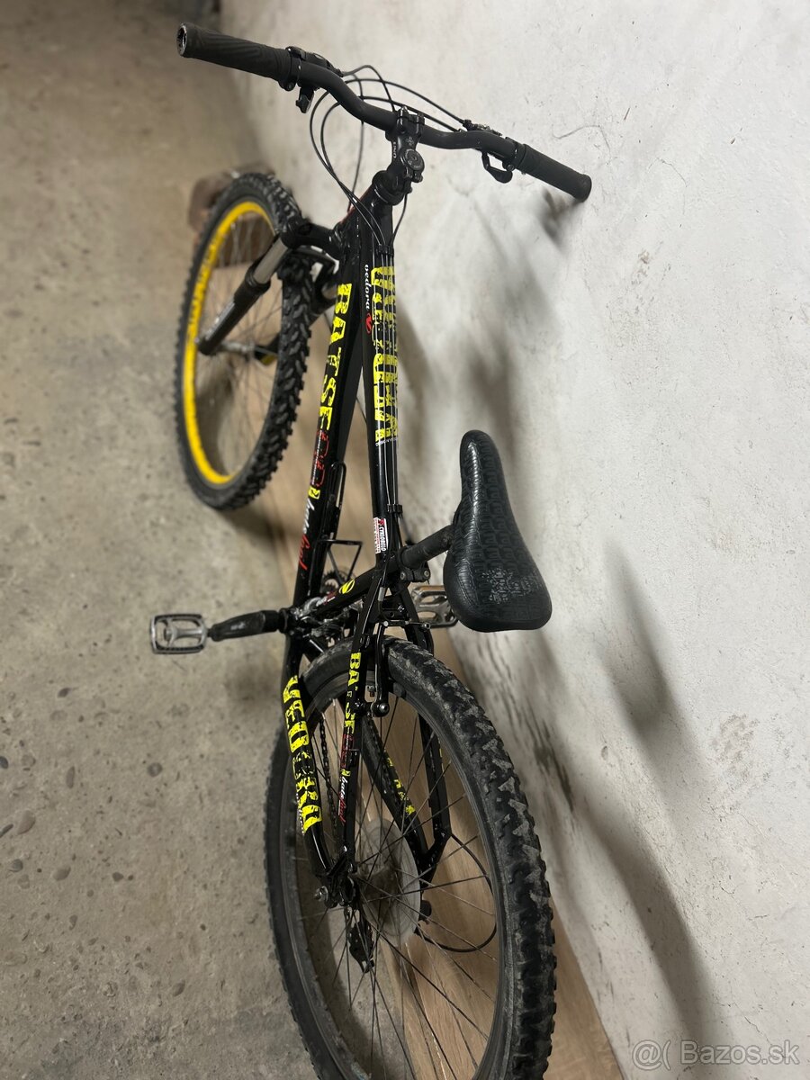 Predám horský bicykel Vedora Batsfool - 2