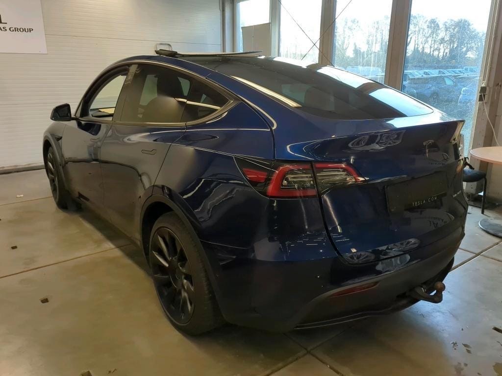 Tesla Model Y AWD LongRange 378 KW Tepelko/Autopilot/Ťažné - 2