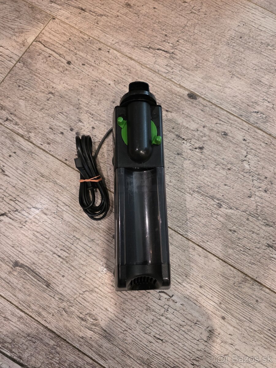 AKVÁRIUM KOMPLET SO VŠETKÝM - 2