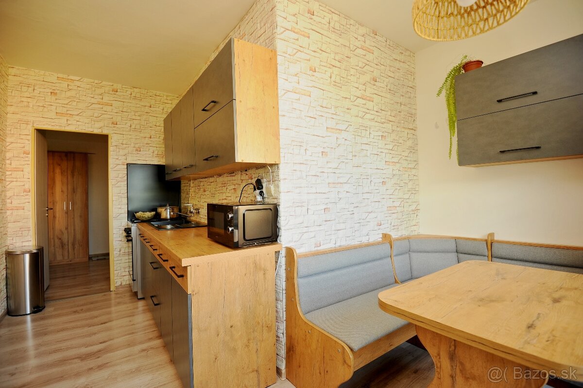 Slnečný 3 izbový byt po čiastočnej rekonštrukcii NA PREDAJ - 2