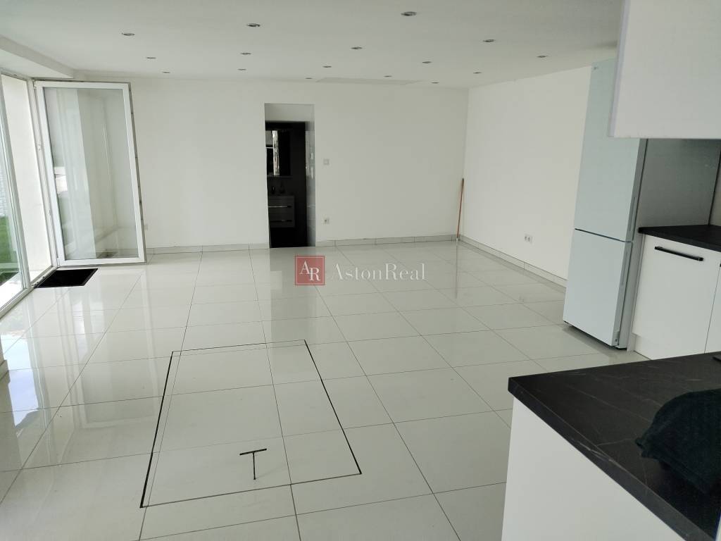 Predaj:2-izbový RODINNÝ DOM s pozemkom 173 m2, Turč. Kľačany - 2