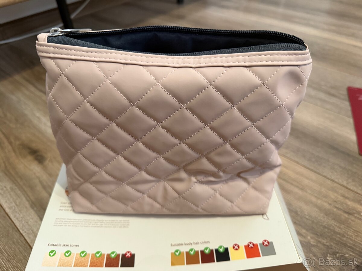 Philips Lumea IPL 9900 SkinAI BRI977/00 - 2