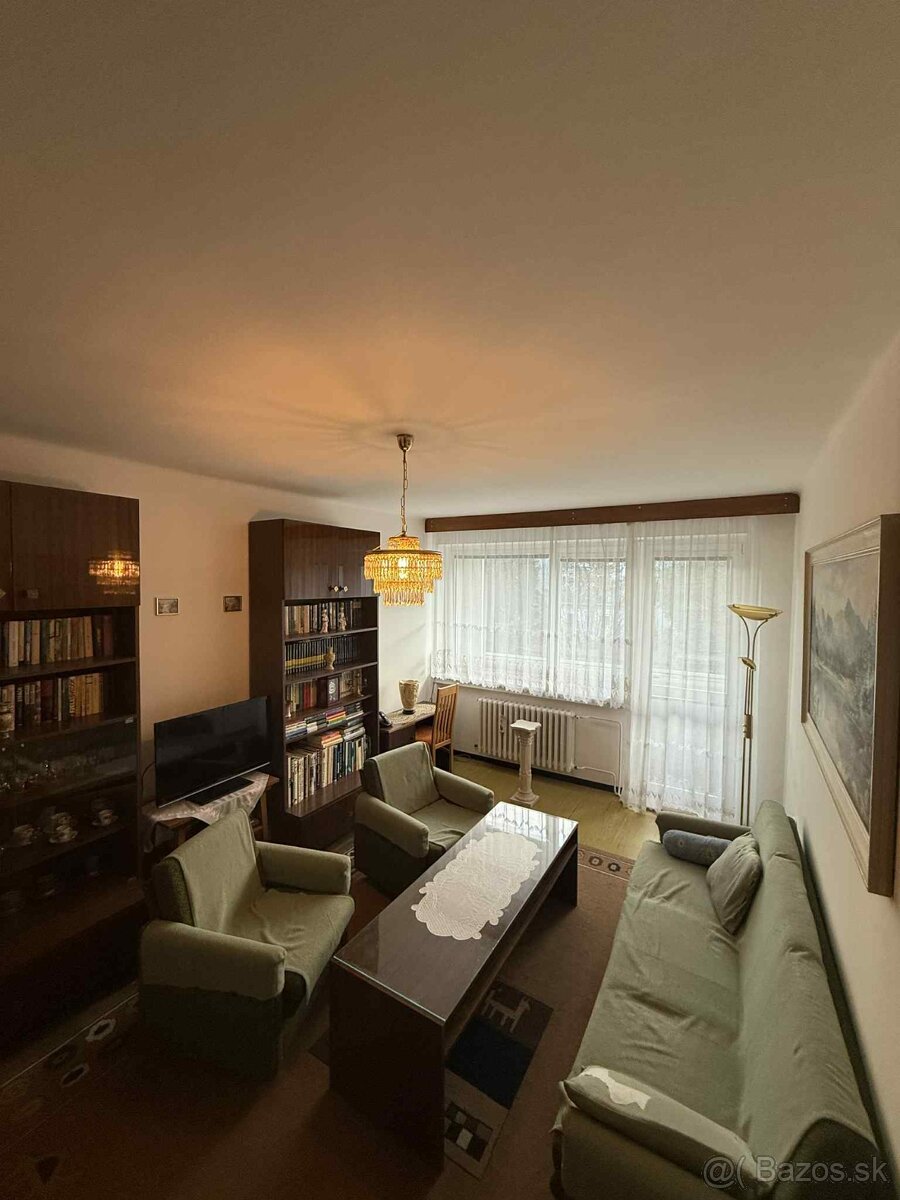 Do prenájmu: veľký 3-izbový byt v Trenčíne – K Výstavisku - 2