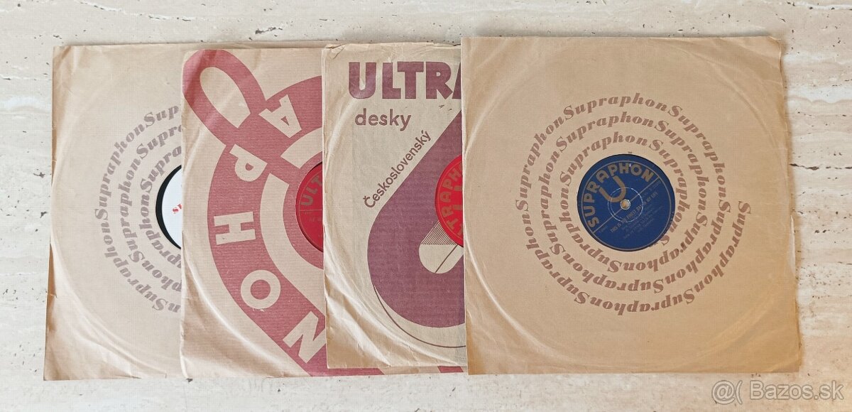 Čtyři staré šelakové gramodesky v obalech, 78 ot./min. - 2