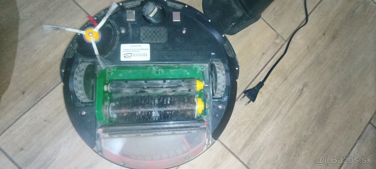 Robotický vysávač roomba - 2