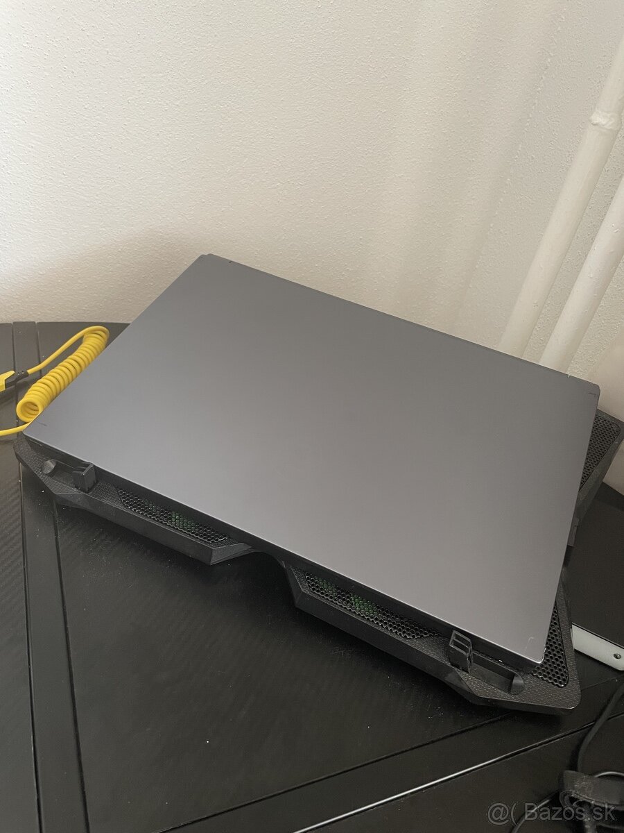 MSI WS66 10TK-281ES - laptop - workstation - 2