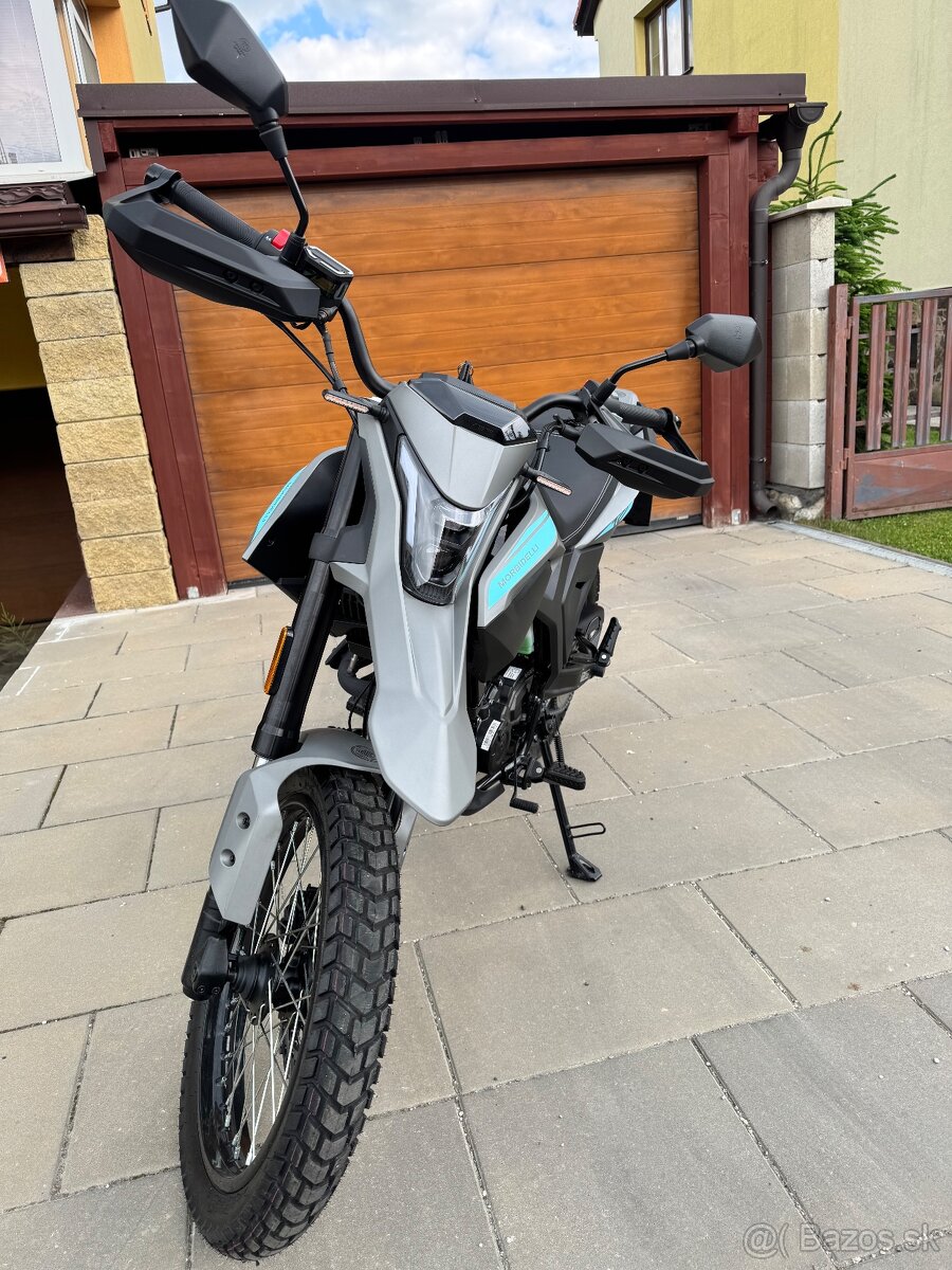 Morbidelli T125 šedá - 2