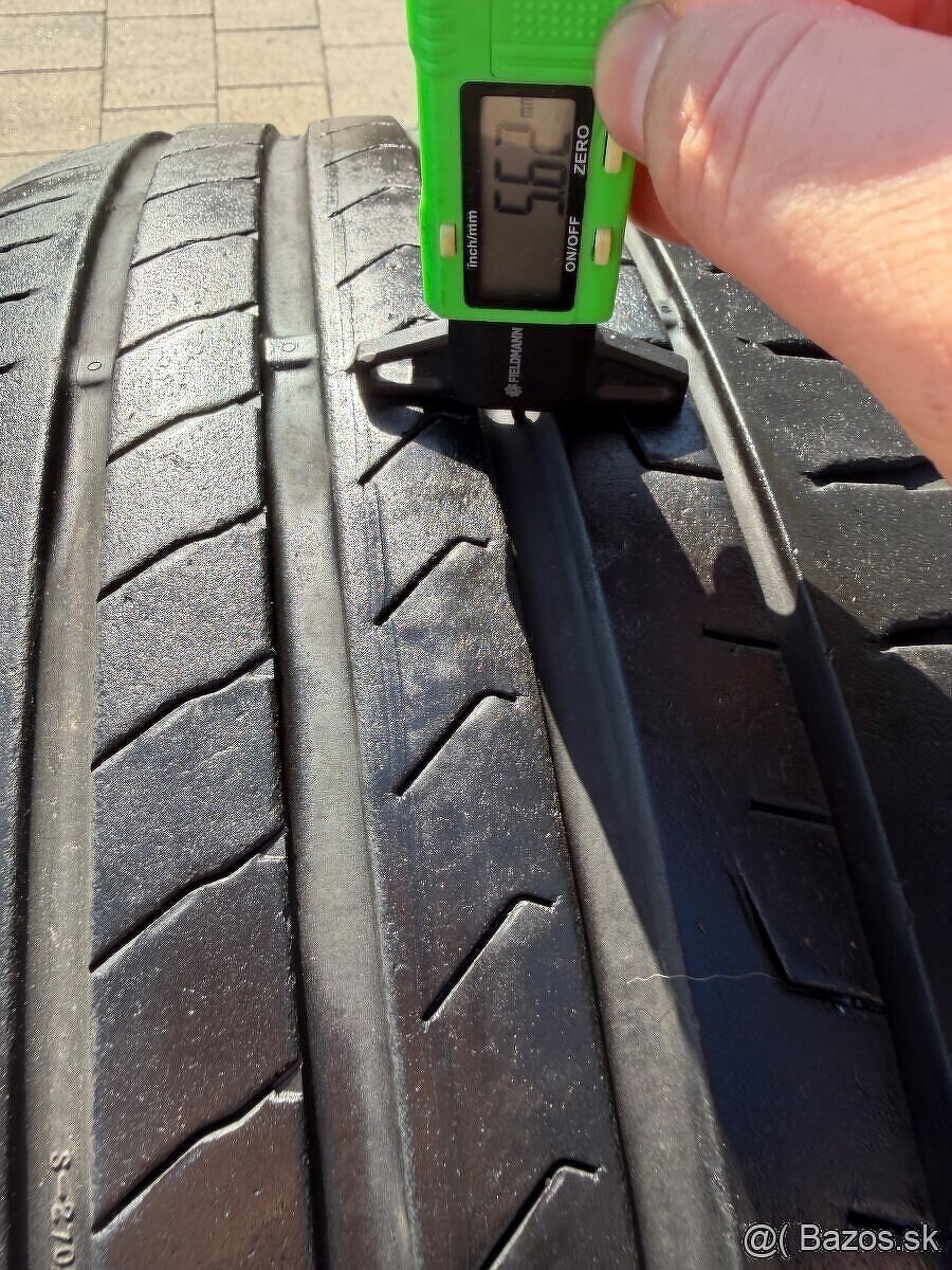 235/55 R19 Continental - 2