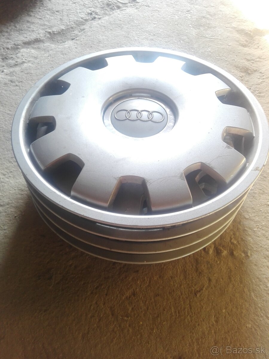 Puklice AUDI - 2