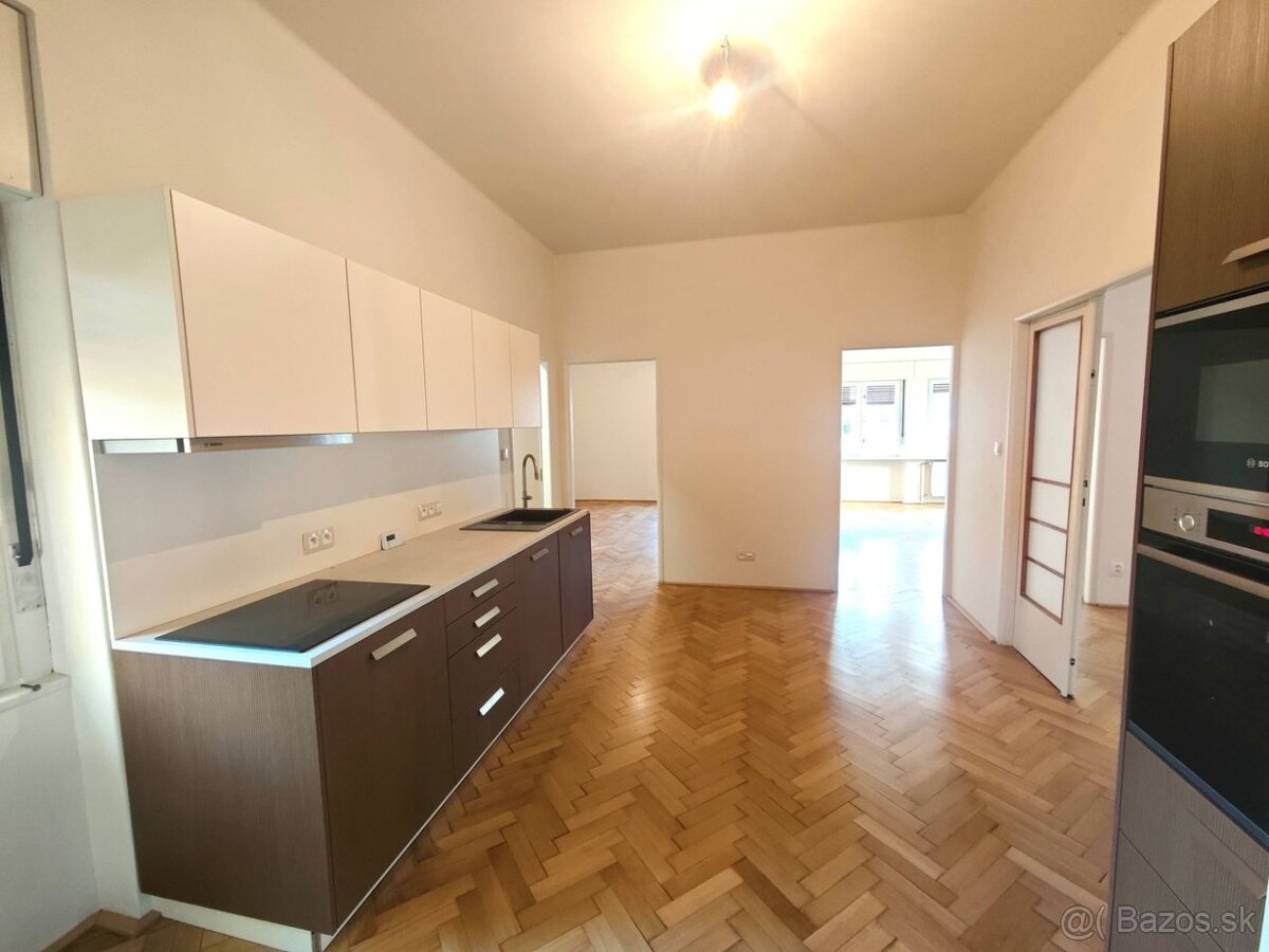 4 izb. byt v dome na prenájom ne/zariadený,KE centrum - 2