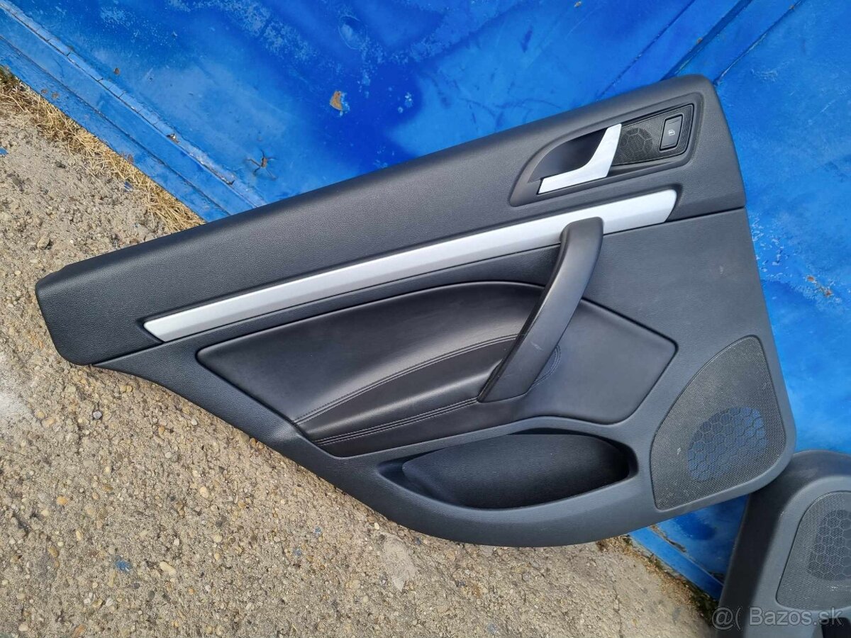 ZADNE KOZENE TAPACIRE SKODA OCTAVIA 2 - 2