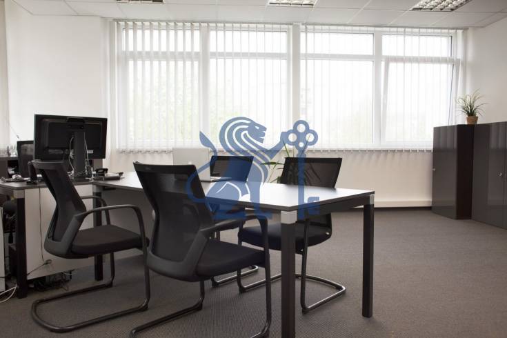 Prenájom kancelárskych priestorov v administratívnom komplex - 2